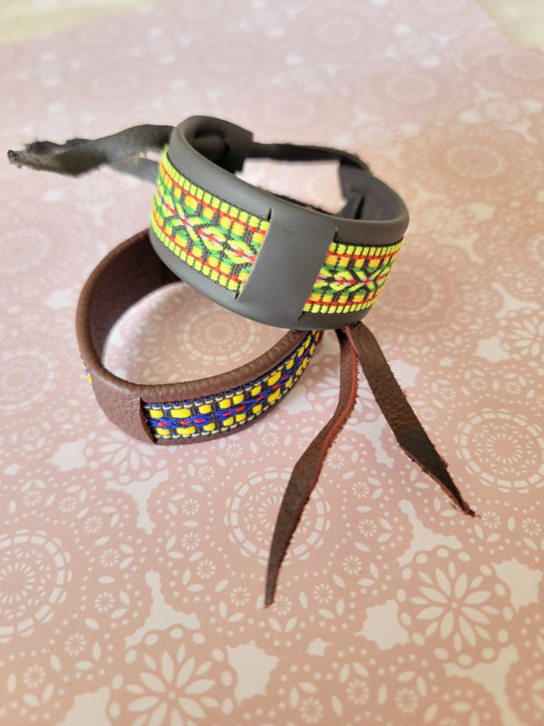 LEATHER EMBROIDERED BRACELET - Image 3