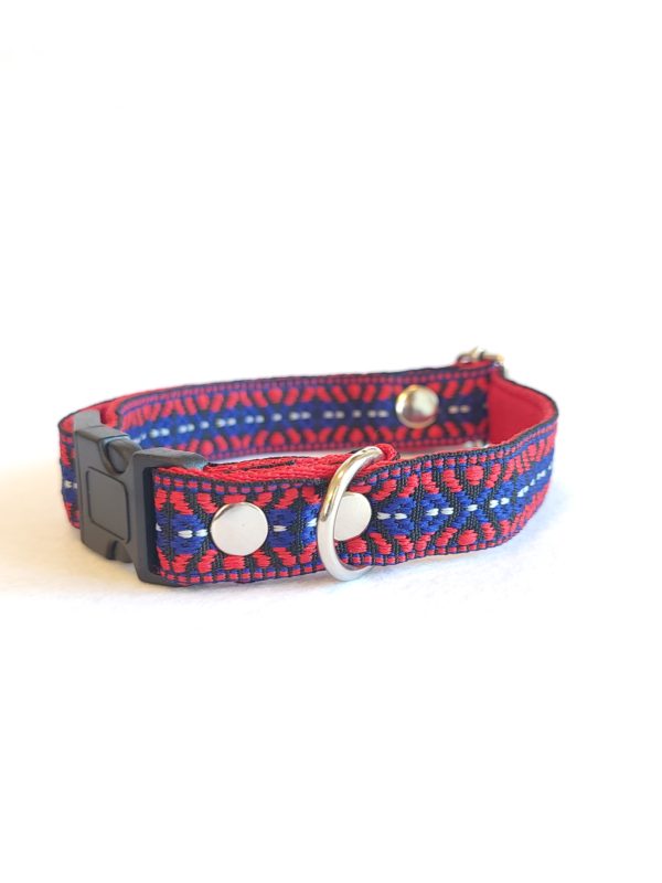 FURRY PATITAS RED/BLUE ADJUSTABLE COLLAR